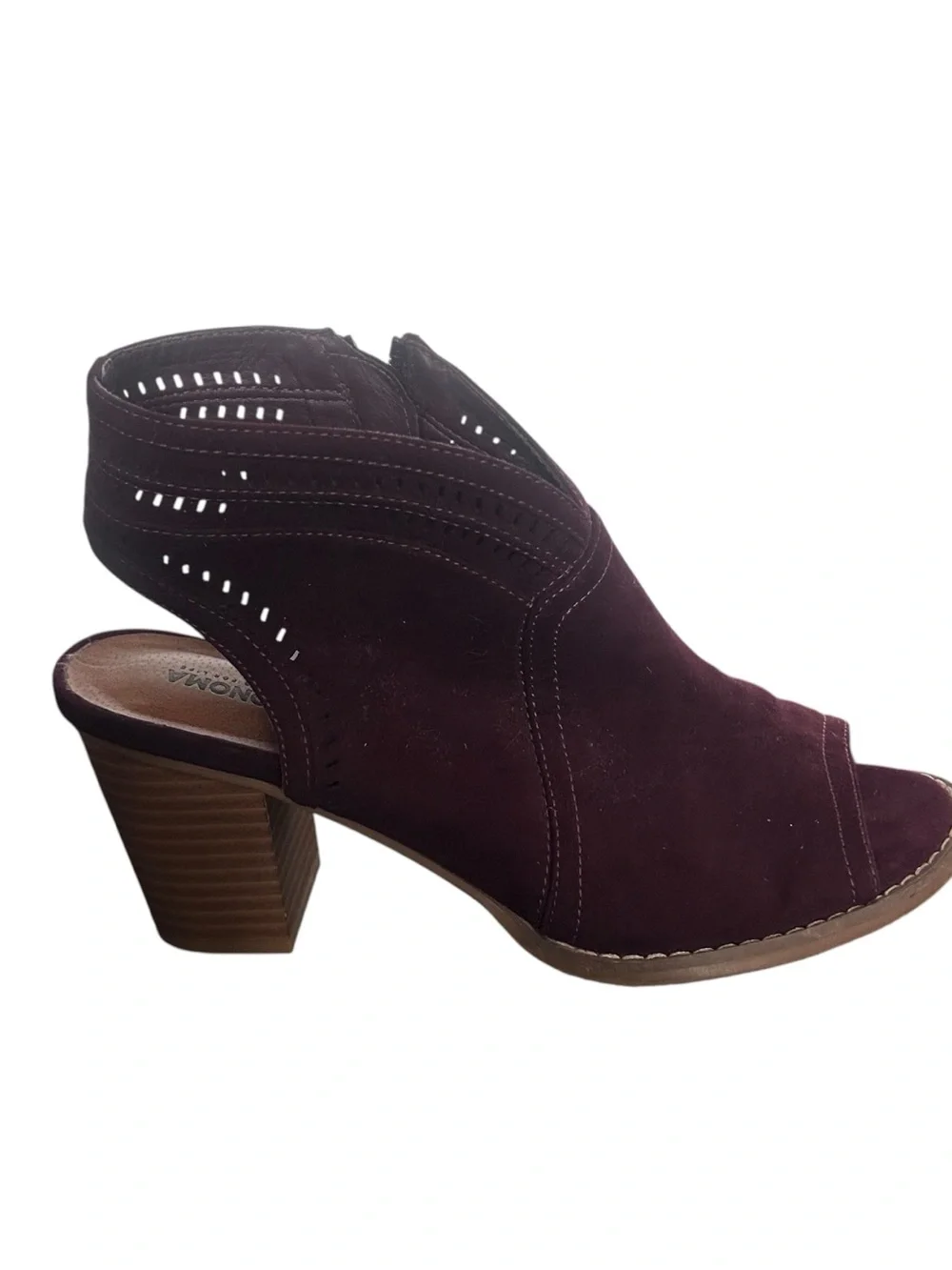 Sonoma women’s peep